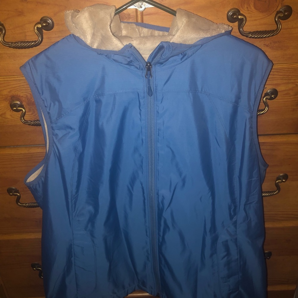 LLBean Vest with hood